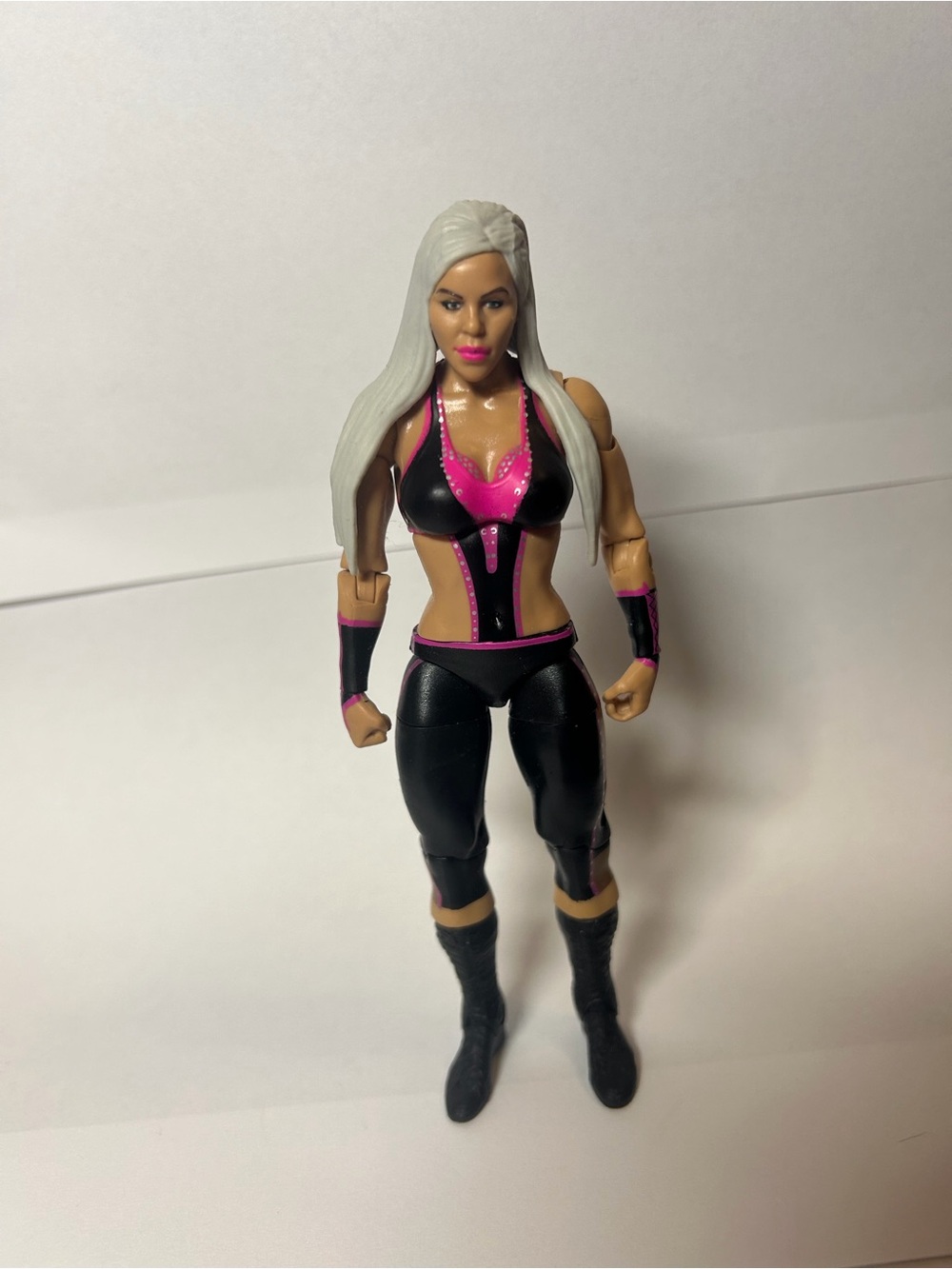 WWE Female Action Figure in Black and Hot Pink Outfit Dana Brook